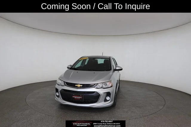 Used 2017 Silver Chevrolet LT image 32