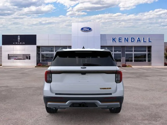 New 2026 White Metallic Ford Tremor image 5