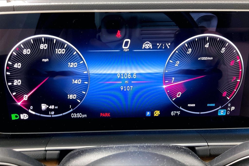 New 2026 White Mercedes-Benz GLS 450 image 3