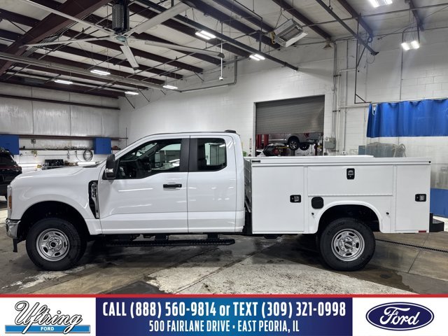 New 2026 Oxford White Ford F-350® XL image 17