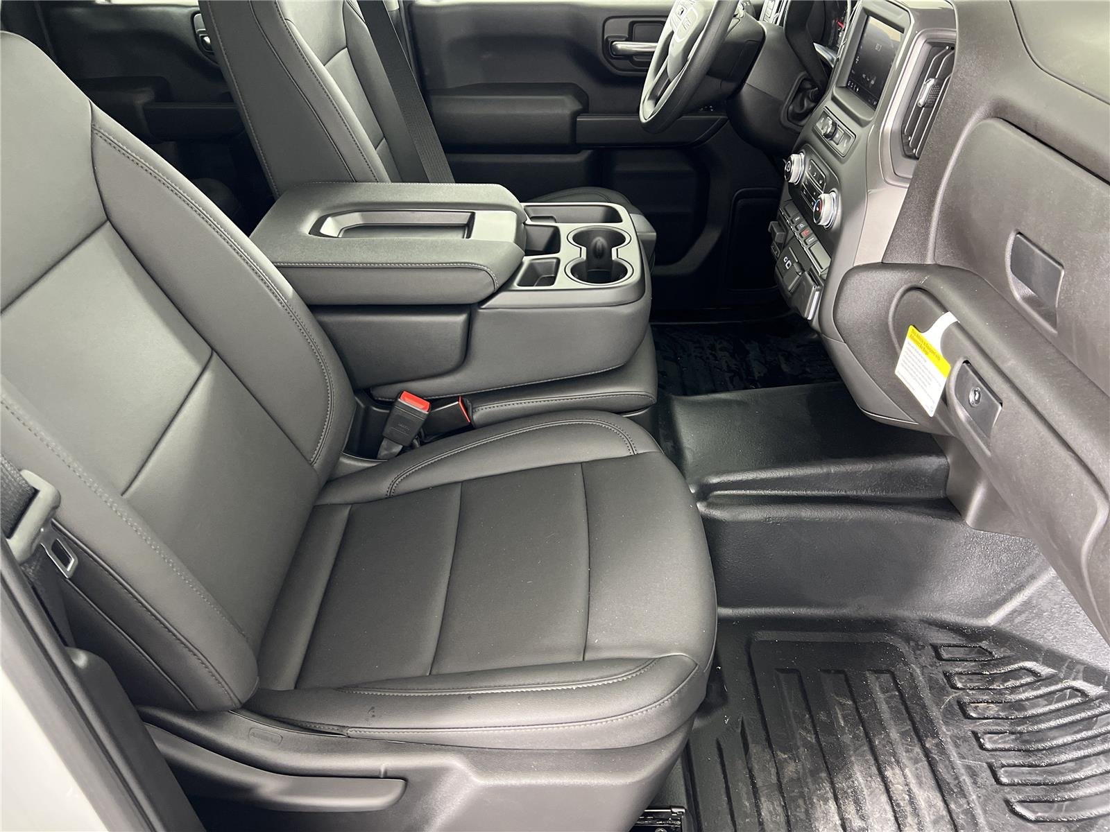 2026 GMC Sierra 2500HD Pro - Photo 11