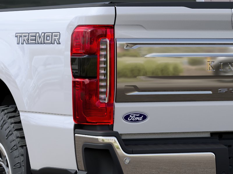 New 2027 Star White Metallic Tri-Coat Ford F-250® King Ranch® image 21