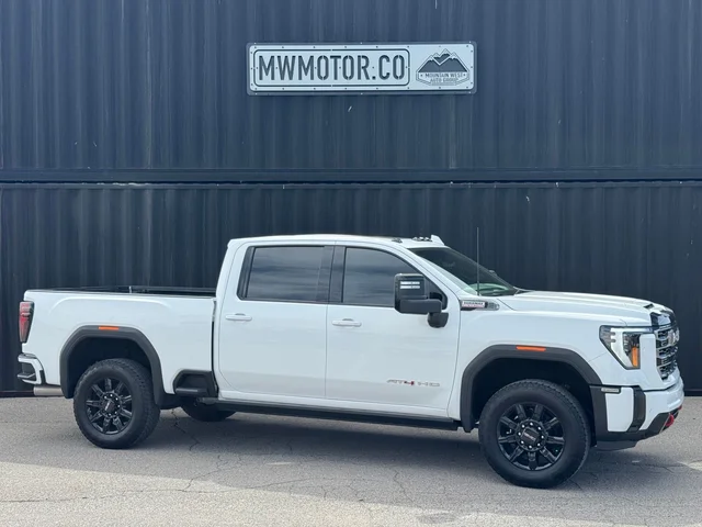2025 GMC Sierra 3500HD AT4