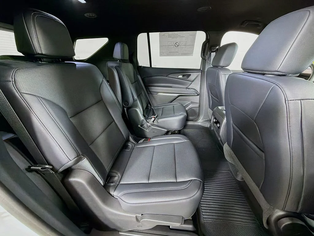 2026 Chevrolet Traverse LT - Photo 21