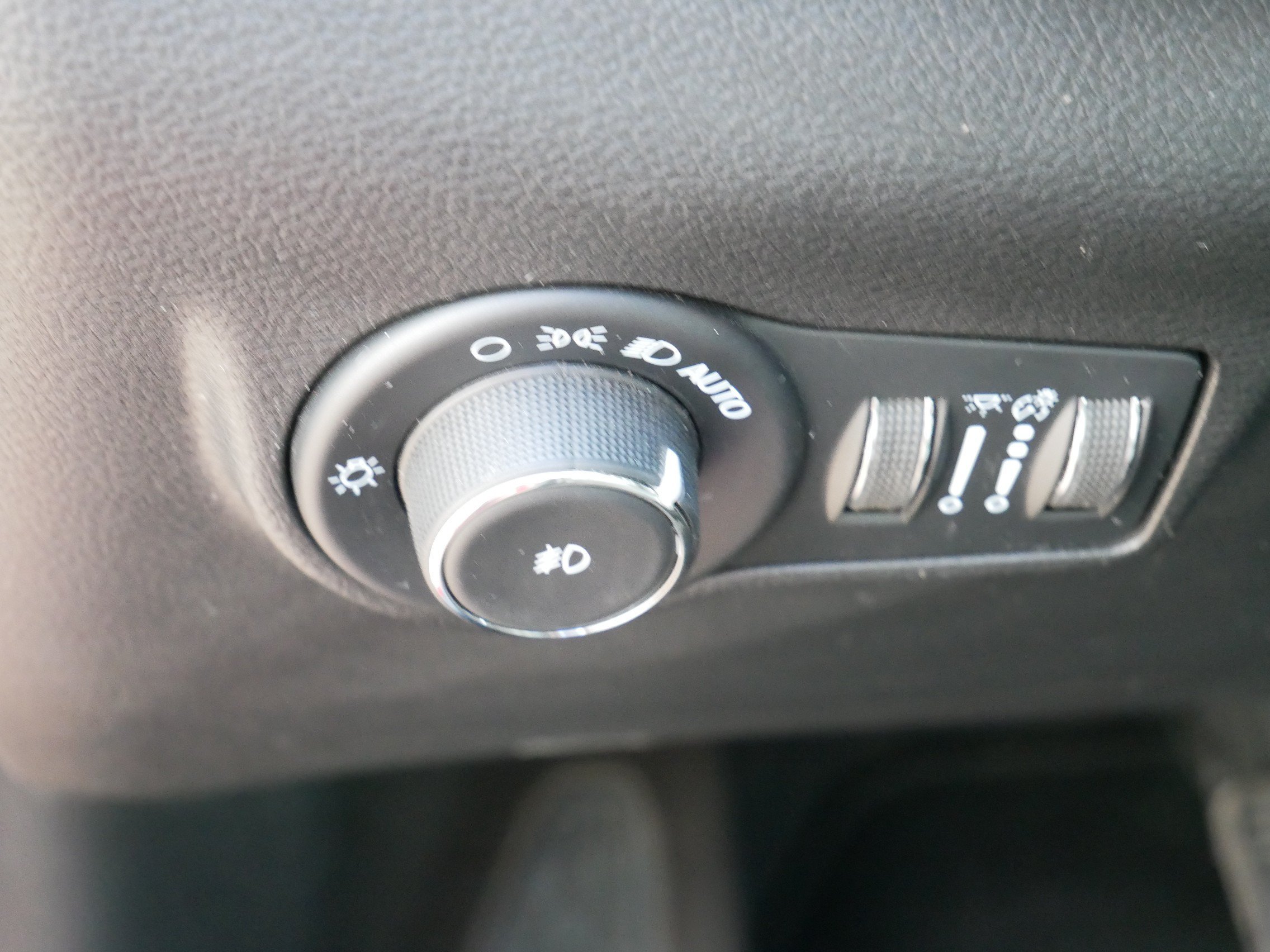 Used 2022 Redline Pearlcoat Jeep (RED) Edition image 19