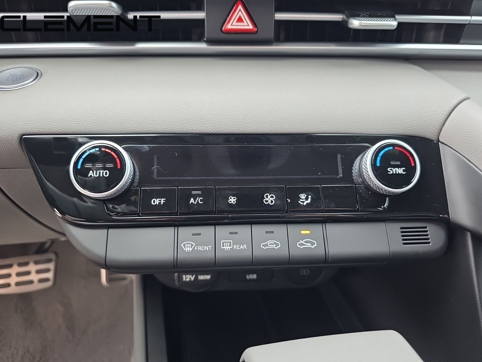 2025 Hyundai Elantra SEL - Photo 23