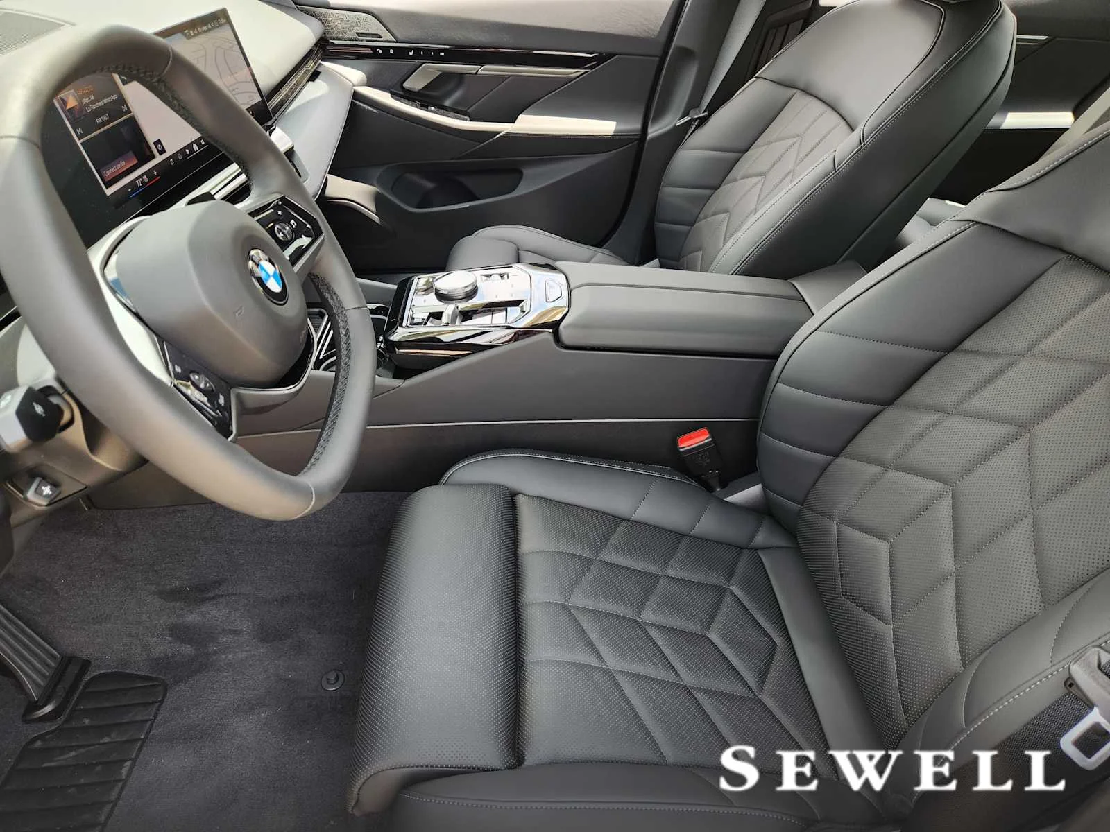 New 2026 Black Sapphire Metallic BMW 530i xDrive image 4