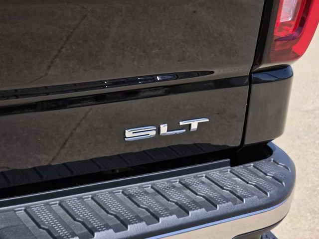 New 2026 Onyx Black GMC SLT image 9