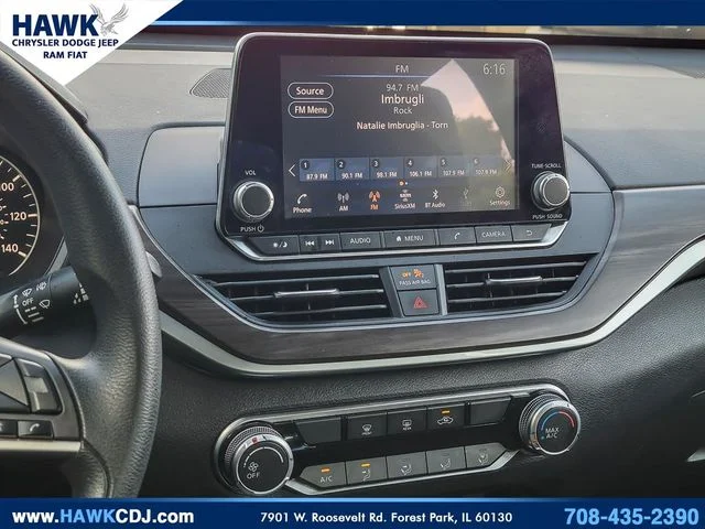 Used 2024 Black Nissan 2.5 SV image 13