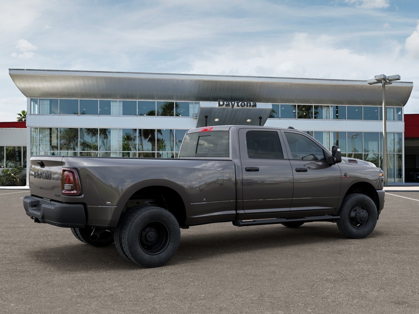 New 2026 Granite Crystal Metallic Clearcoat RAM Tradesman image 30