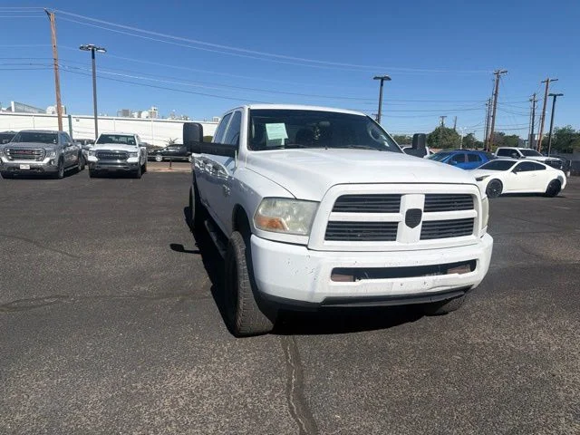Used 2012 White Ram ST image 9
