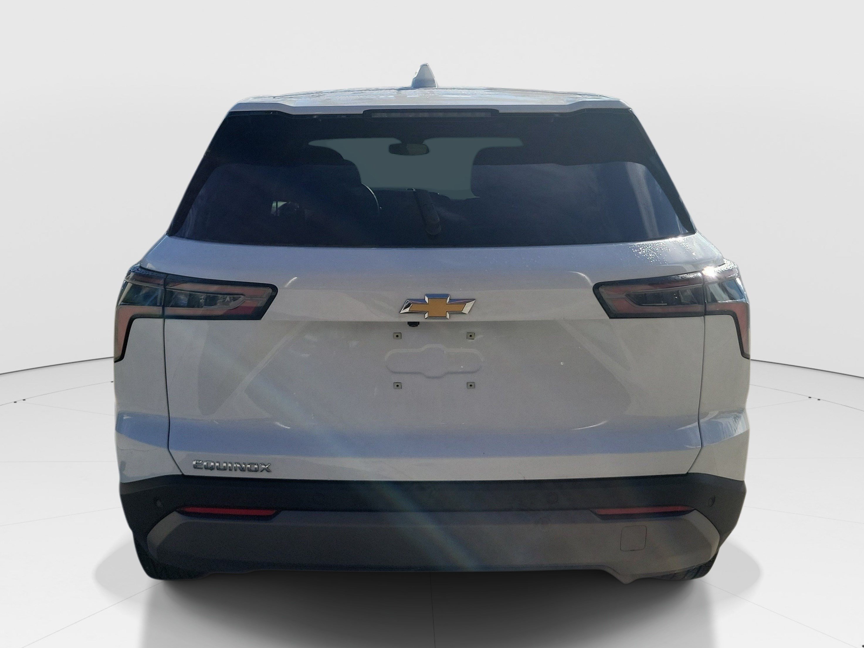 Used 2026 Summit White Chevrolet FWD LT image 6