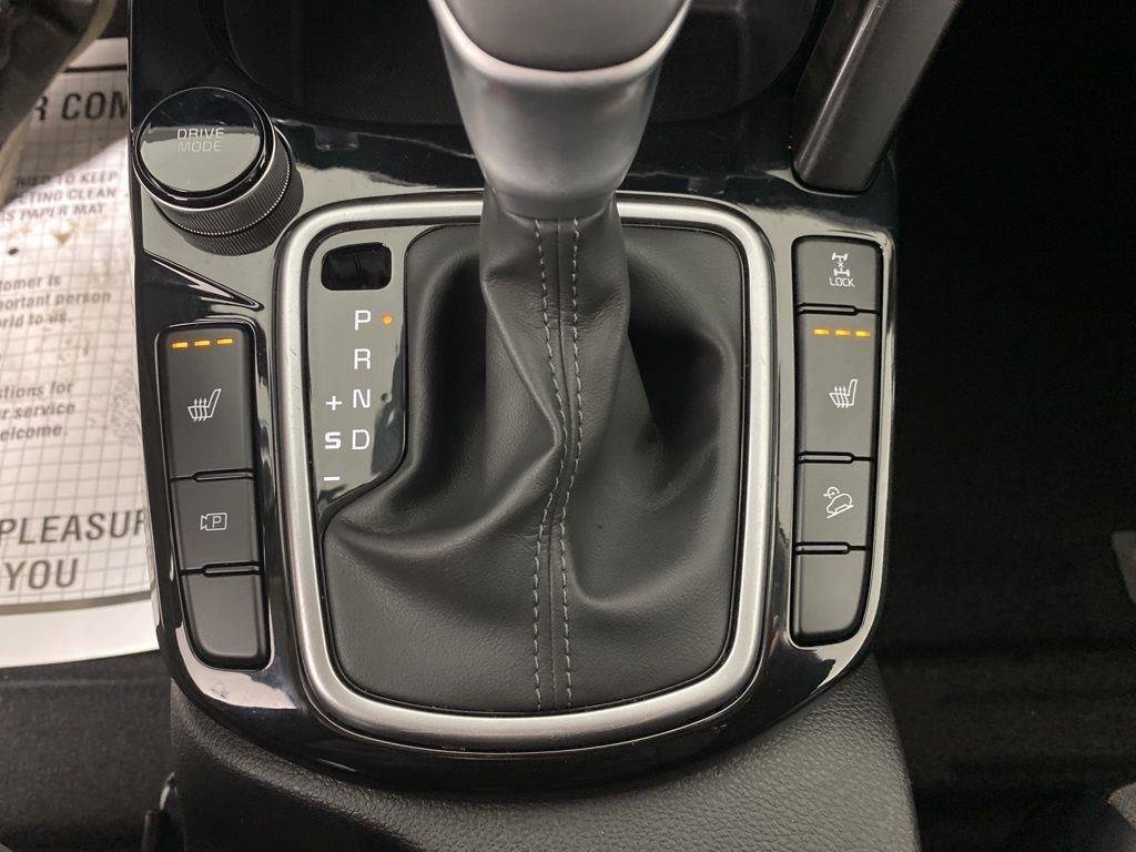 Used 2026 Clear White Kia S image 5
