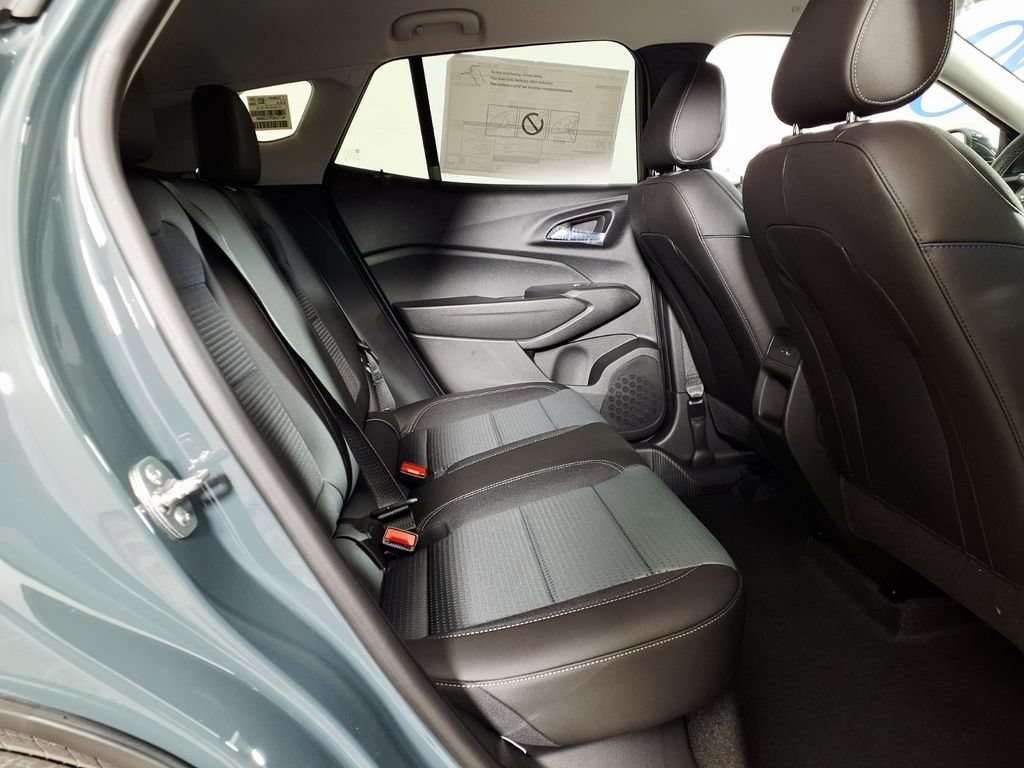 2026 Chevrolet Trax LT - Photo 11