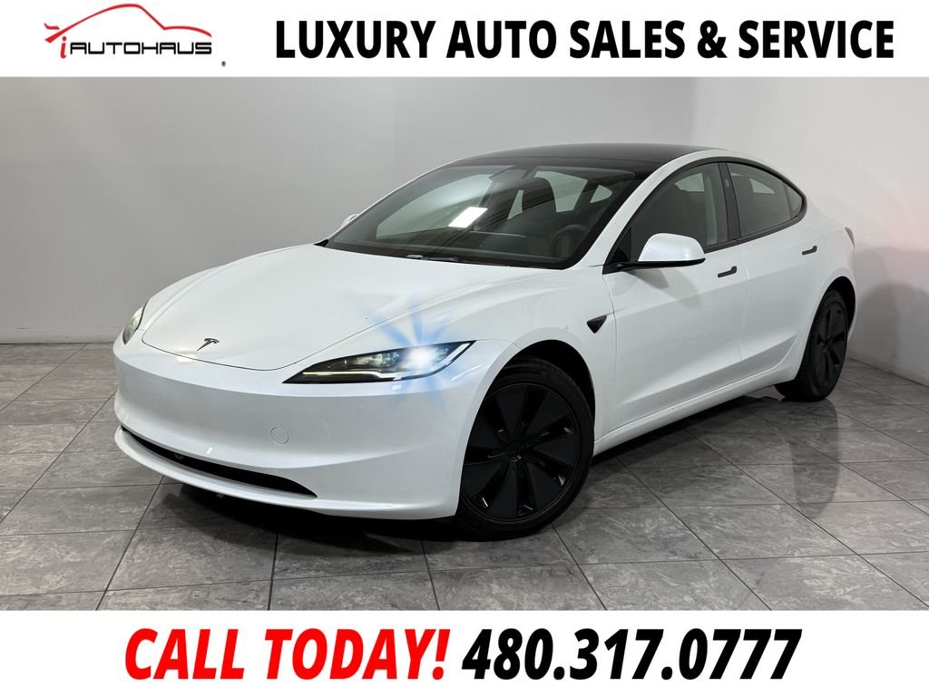 2026 Tesla Model 3 Standard's photo