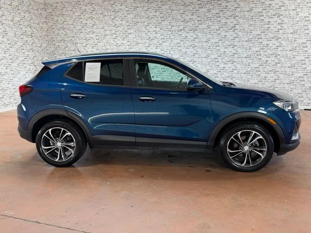 Used 2020 Deep Azure Metallic Buick Select image 6