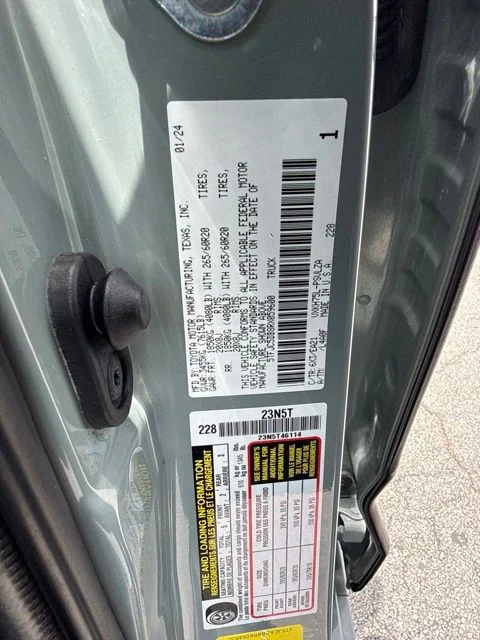 Used 2024  Toyota Limited image 36