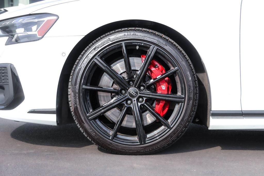 2023 Audi S8 Base - Photo 19