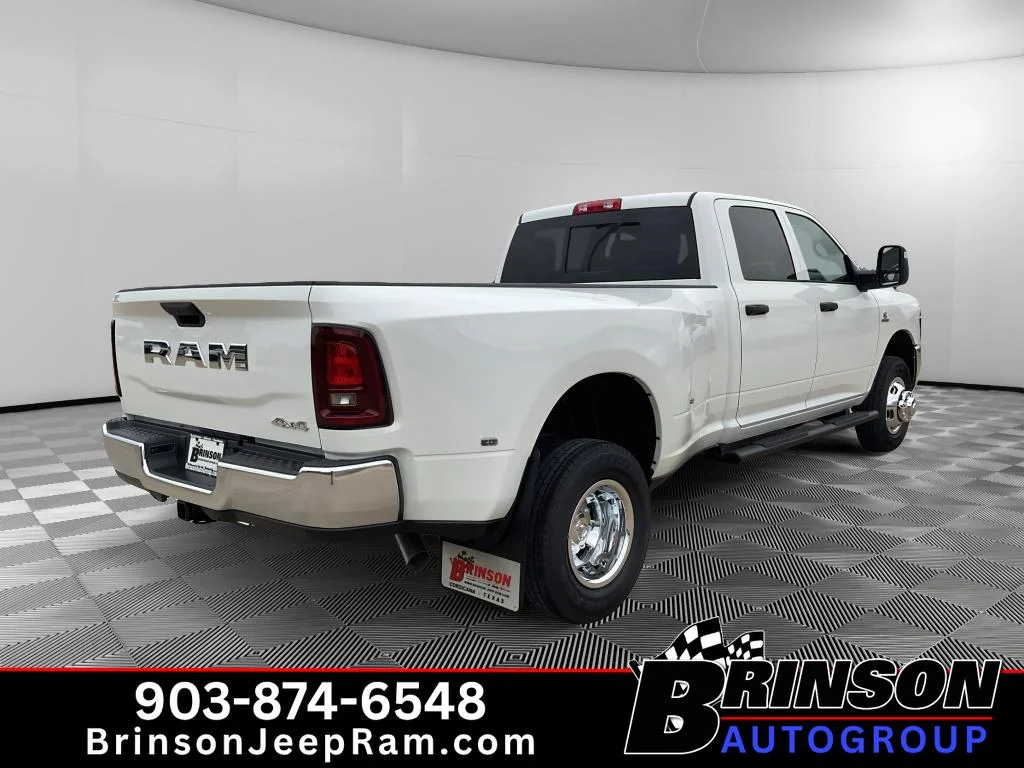 New 2026 Bright White Clear-Coat Exterior Paint RAM Tradesman image 5