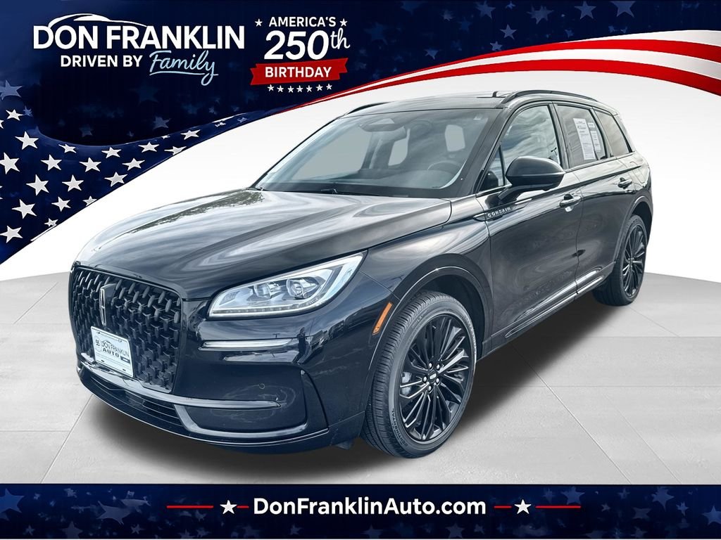 Used 2023 Black Lincoln Reserve image 1