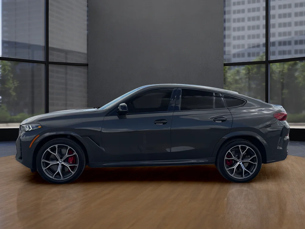 Used 2025 Gray BMW M60i image 8
