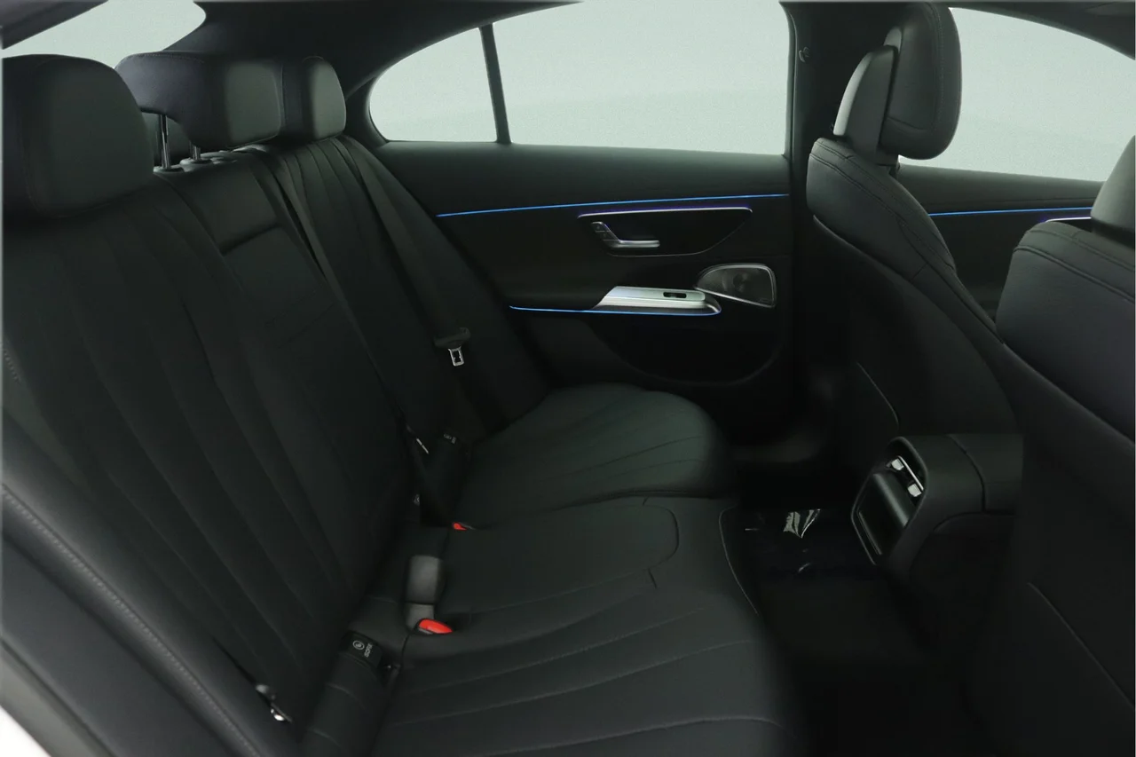 New 2026 Polar White Mercedes-Benz E 350 image 8