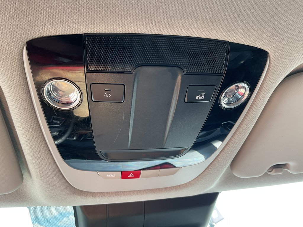 Used 2024 Pluton Blue/Black Roof Kia S image 35
