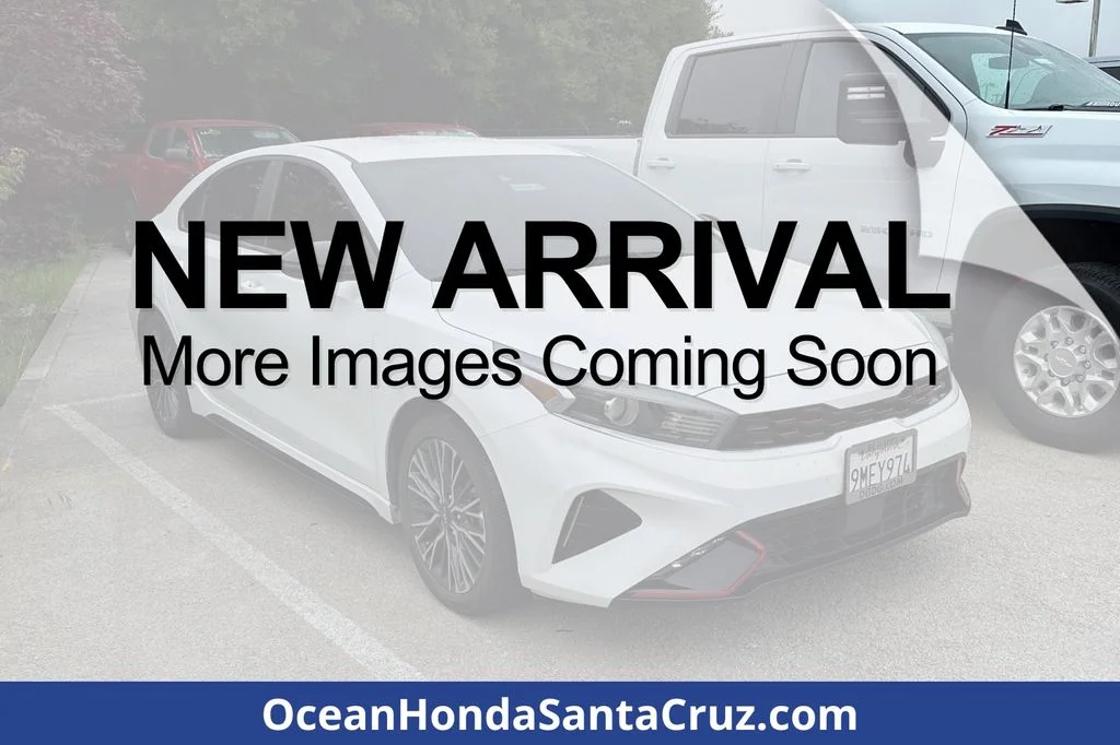 2024 Kia Forte GT-Line AT's photo