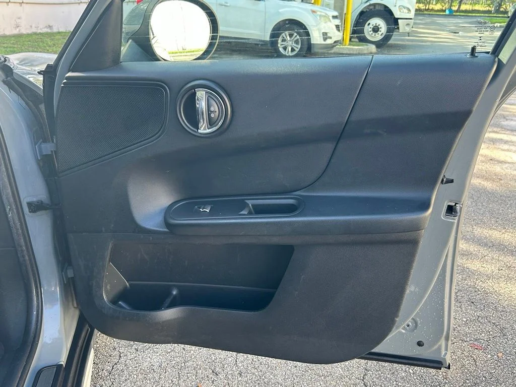 Used 2019 Gray MINI  image 27