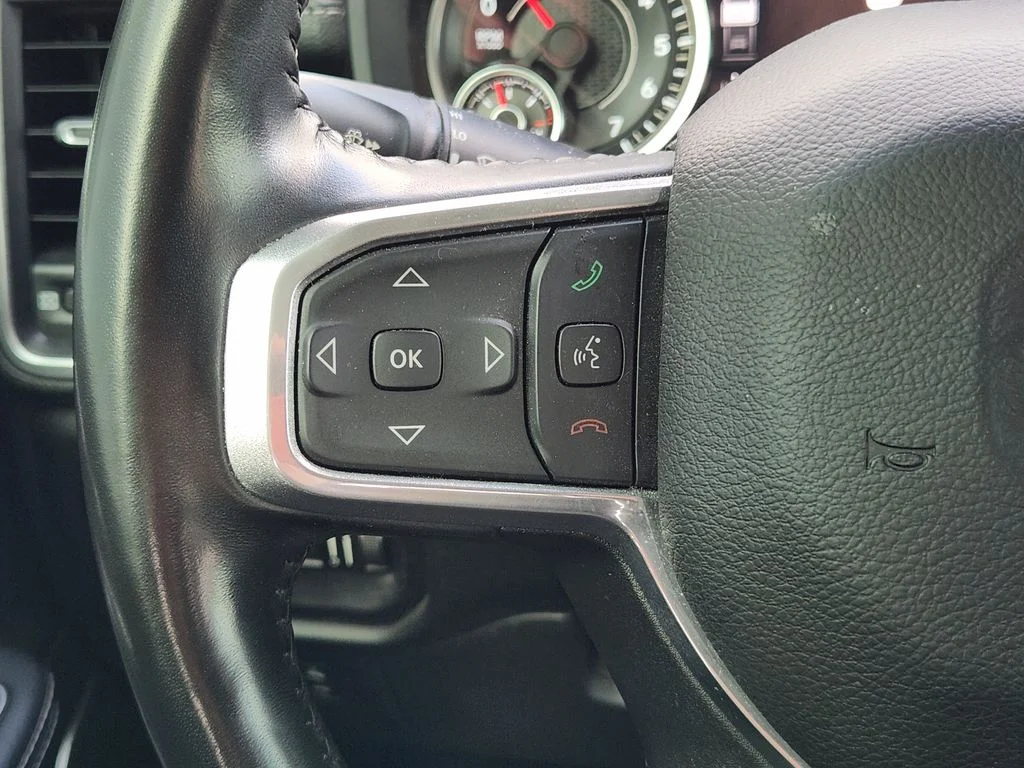 Used 2022 Hydro Blue Pearlcoat Ram Laramie image 30