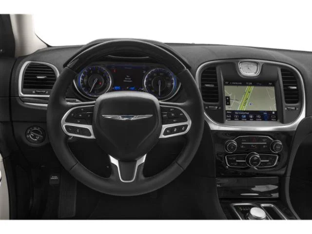 Used 2018 Bright White Clearcoat Chrysler Limited image 7