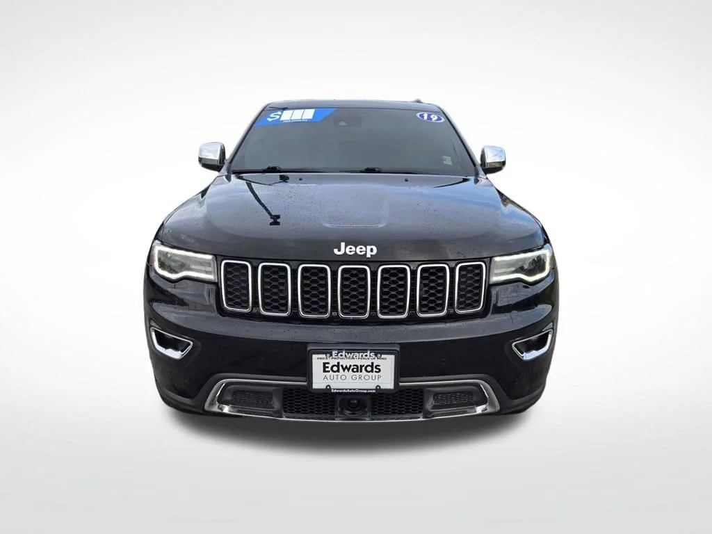 Used 2019 Black Jeep Limited image 11