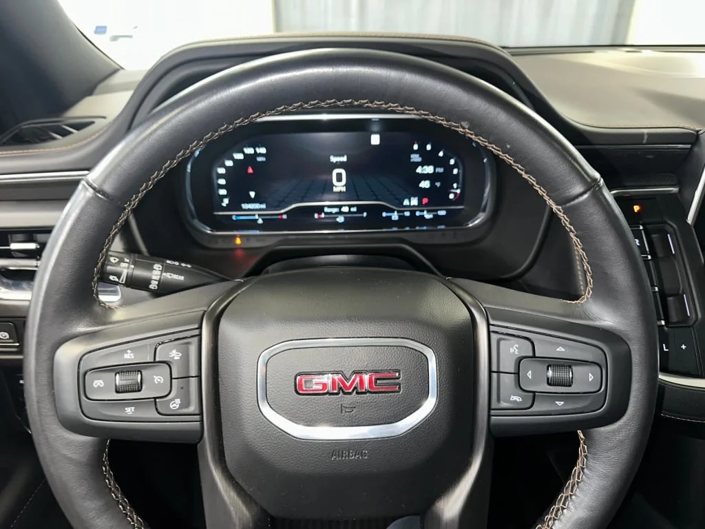 Certified Used 2022 Midnight Blue Metallic GMC AT4 image 11