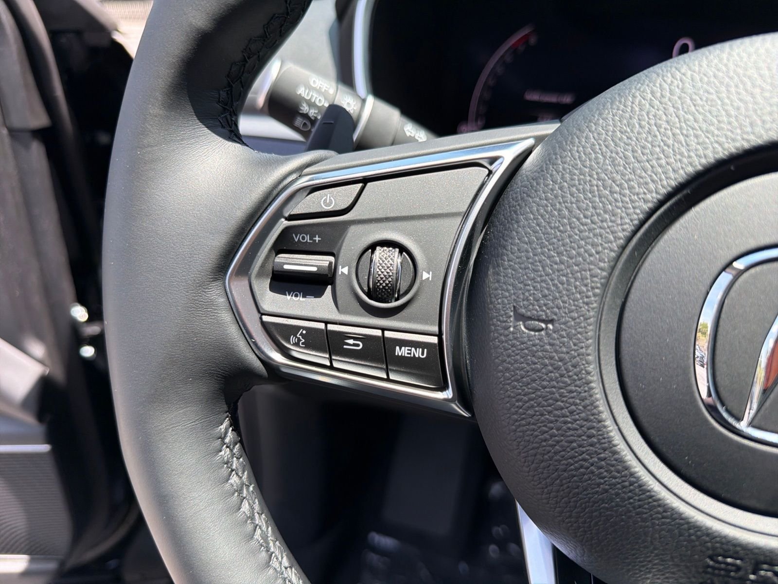 New 2026 Majestic Black Pearl Acura Technology Package image 13