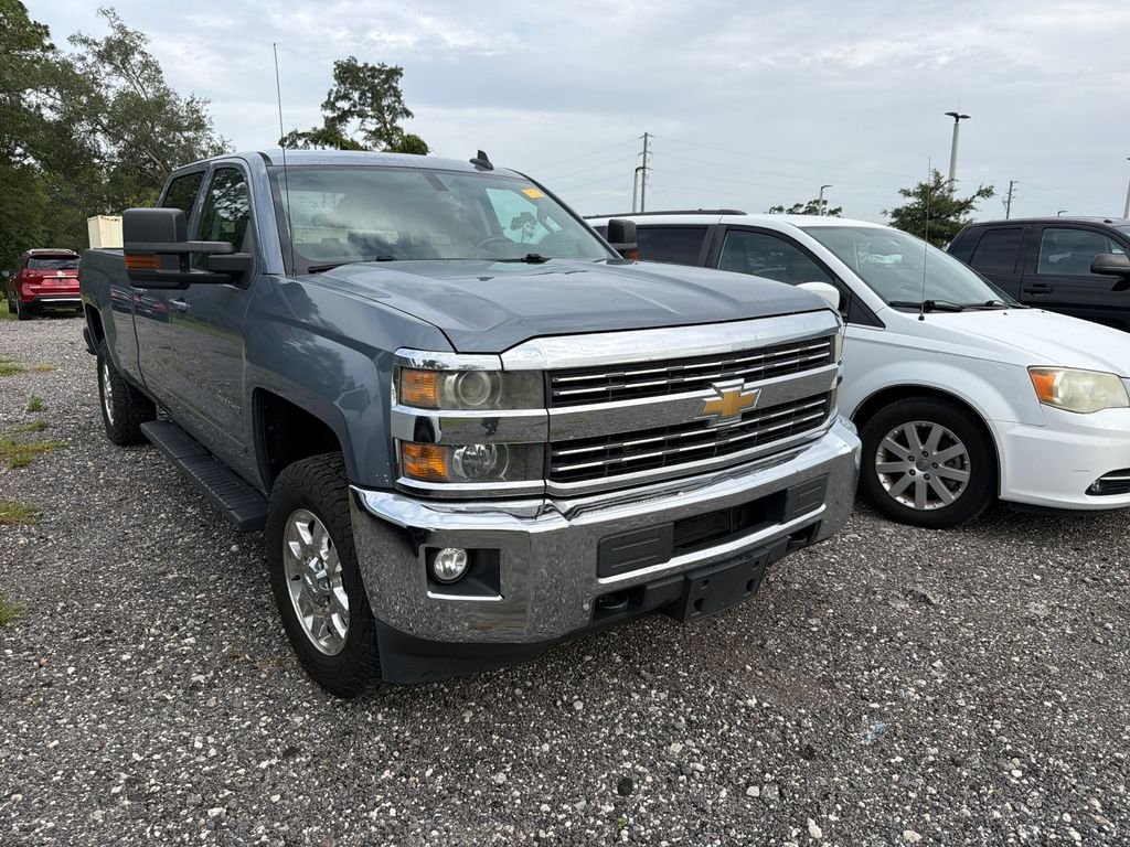 Used 2015 Gray Chevrolet LT image 3