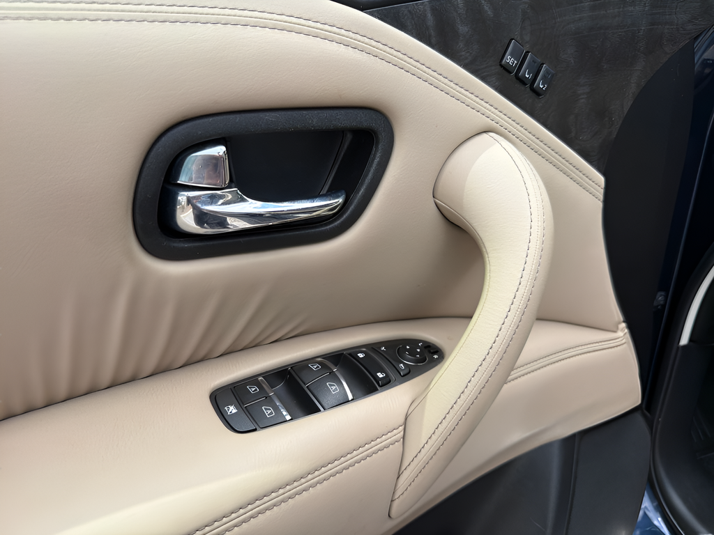 Used 2021 Blue Nissan Platinum image 17
