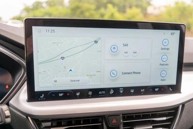 Used 2025 Gray Ford Platinum image 25