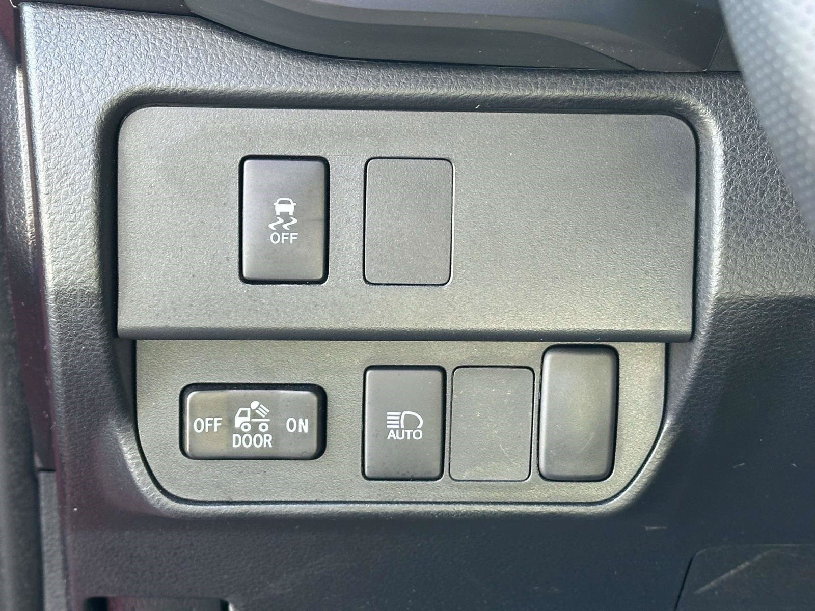 Used 2023 Barcelona Red Metallic Toyota SR5 image 20