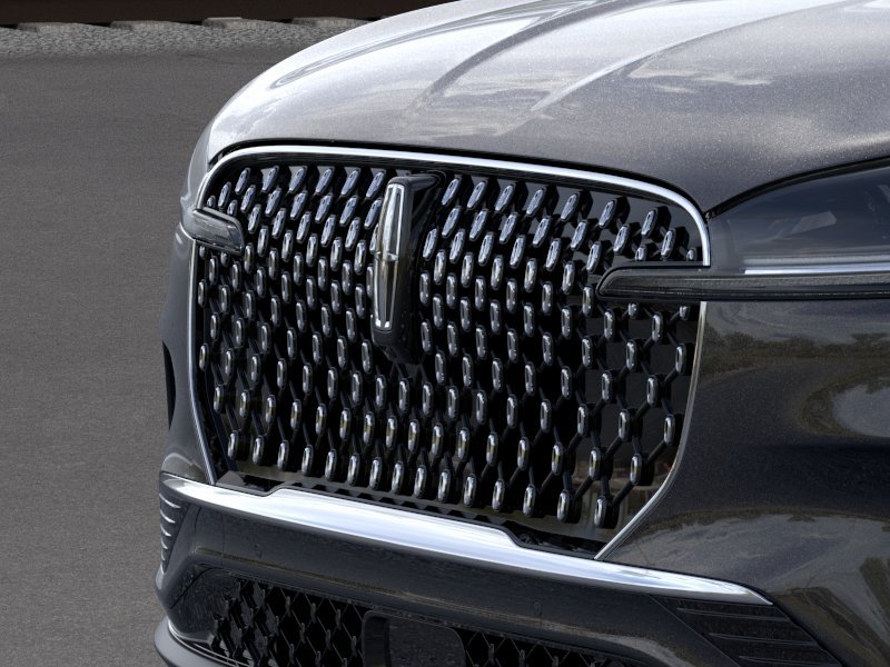 New 2026 Infinite Black Metallic Clearcoat Lincoln Premiere® image 17