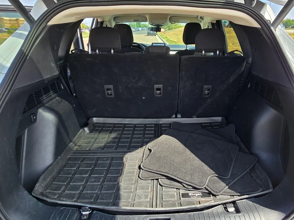 Used 2023 Oxford White Ford Active image 31