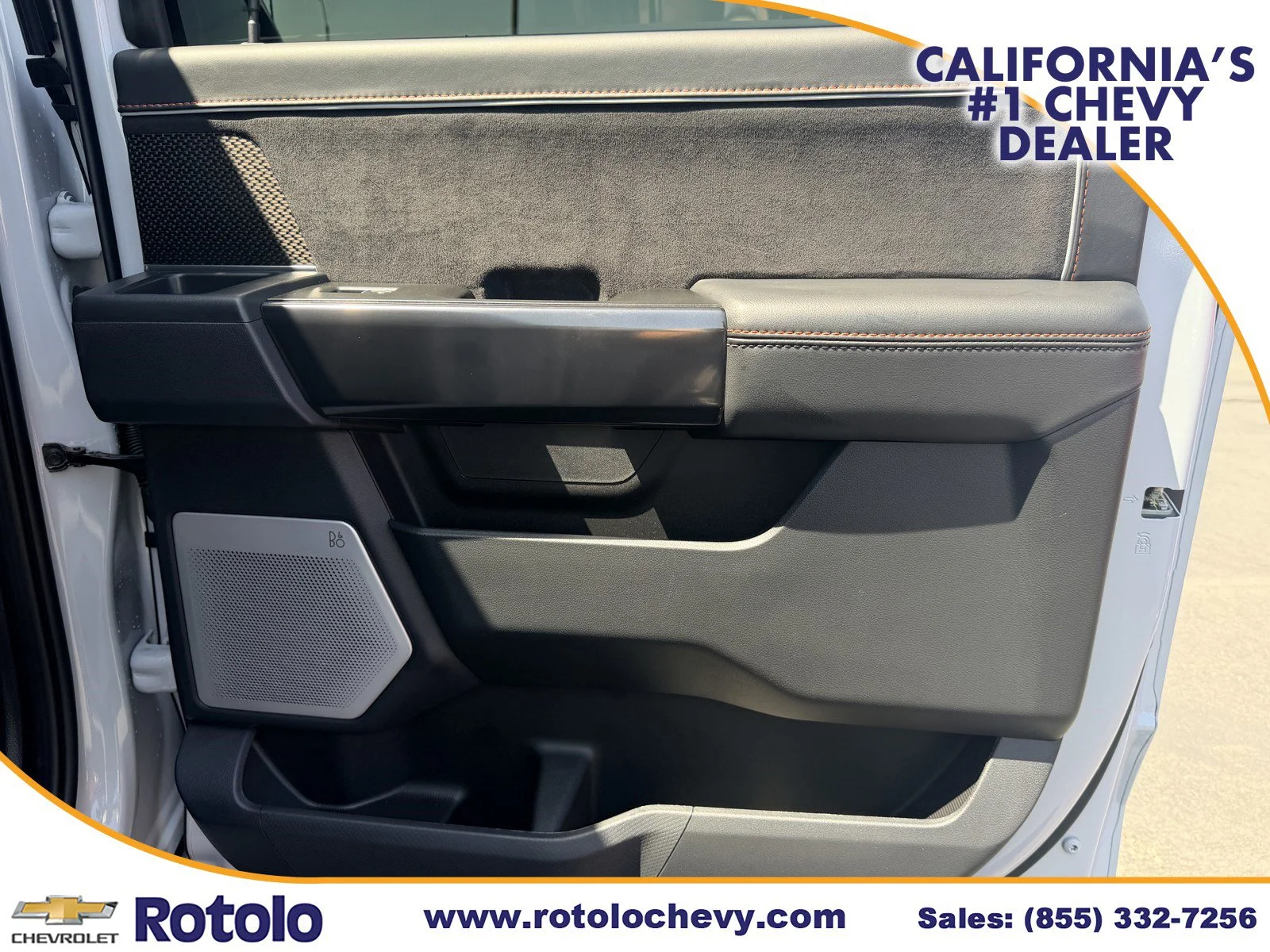 Used 2025 SPACE WHITE METAL Ford Raptor image 11