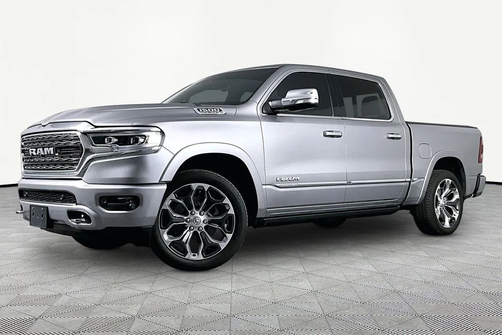 2019 RAM 1500 Limited 4x4 Crew Cab 5'7's photo