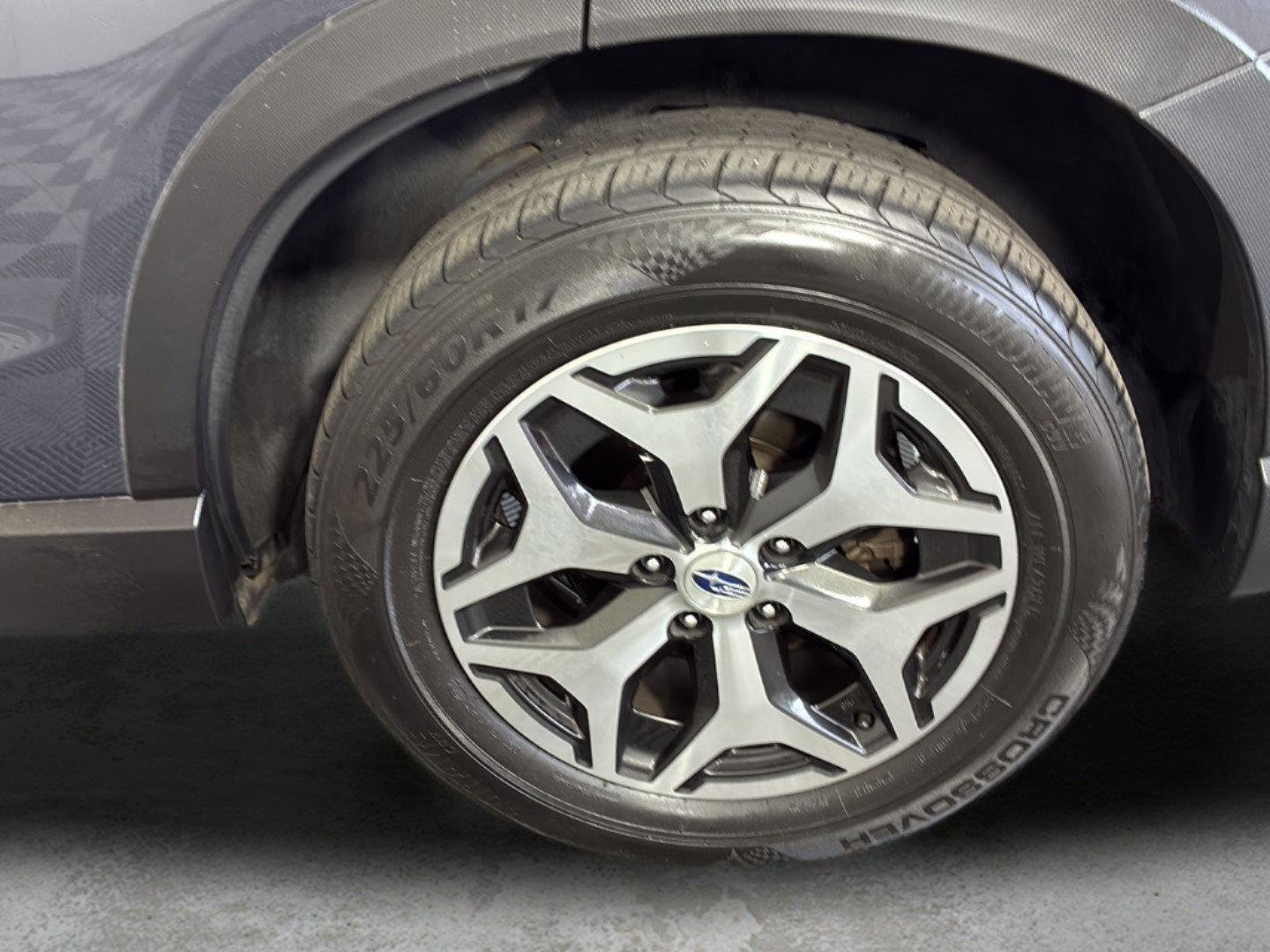 Used 2022 Magnetite Gray Metallic Subaru Premium image 16