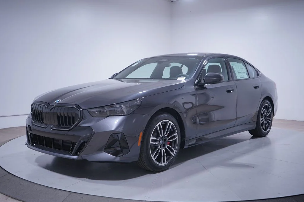 2026 BMW 5 Series 530i Sedan's photo