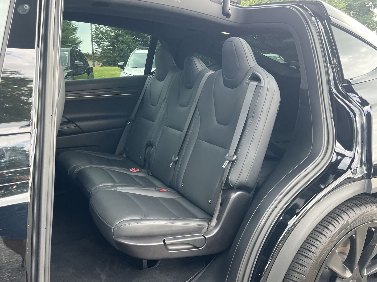 Used 2023 Black Tesla Standard Range image 13