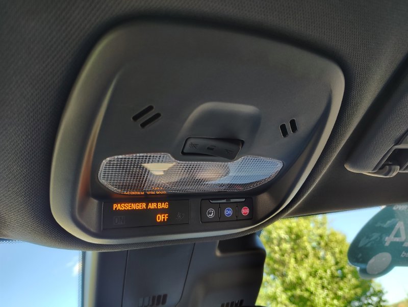 Used 2024 Green Chevrolet 1RS image 35