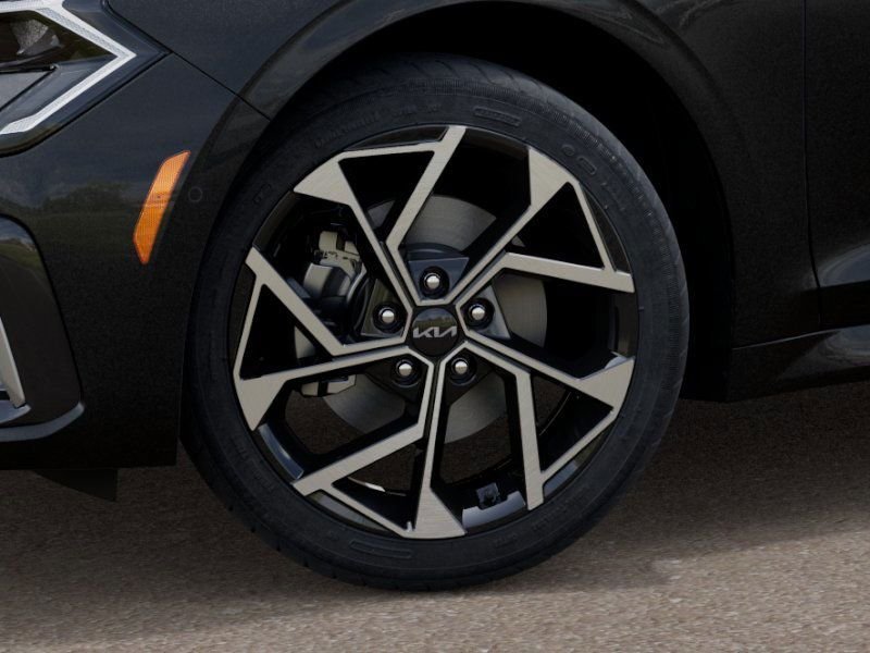2026 Kia K5 EX - Photo 9