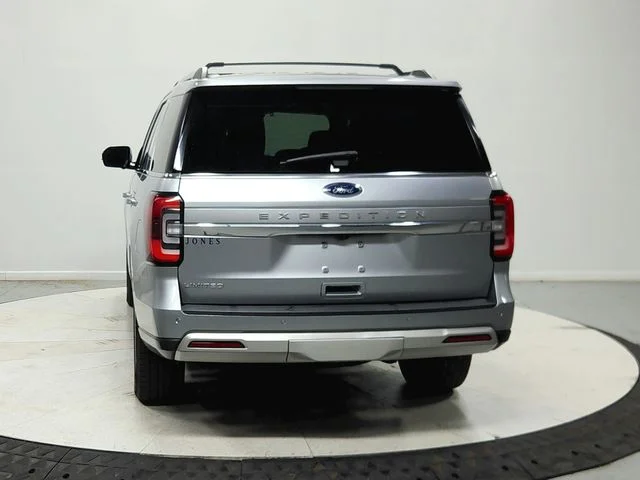 Used 2024 Silver Ford Limited image 7