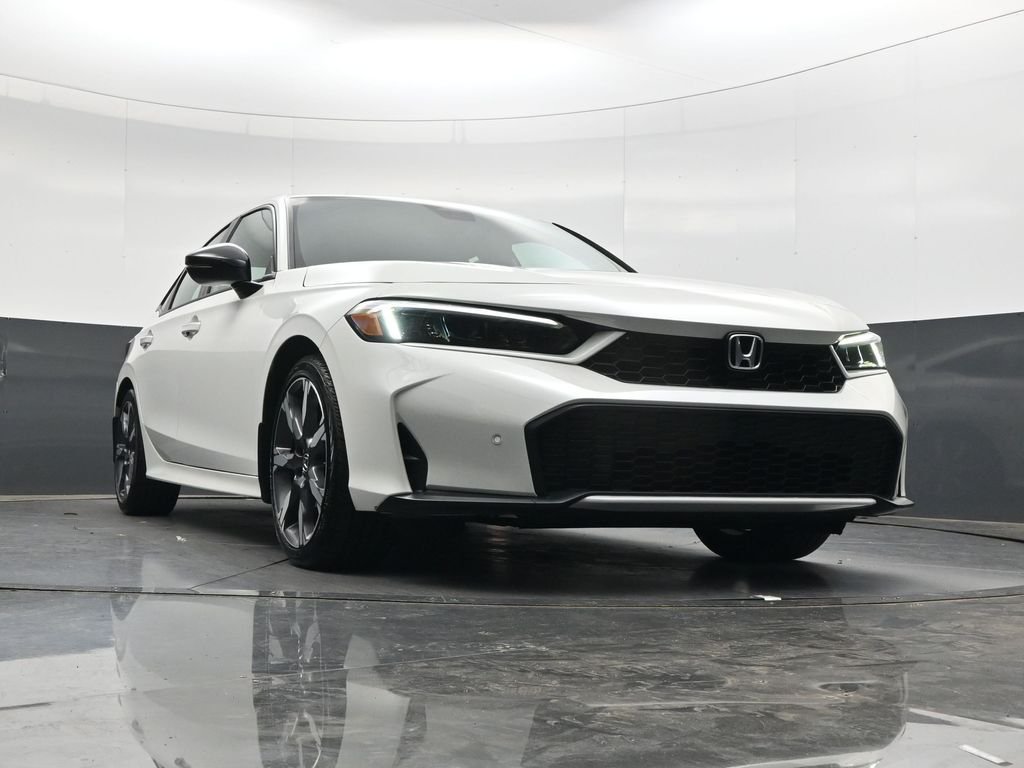 Used 2025 White Honda Sport image 39