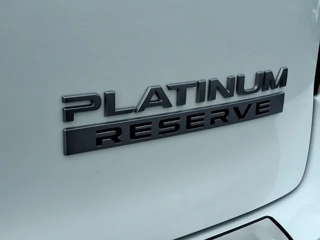Used 2026  Nissan Platinum Reserve image 28